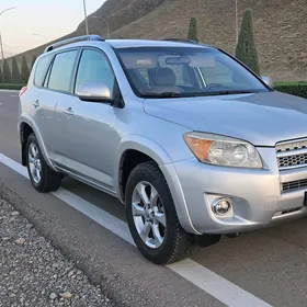 Toyota RAV4 2010