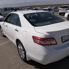 Toyota Camry 2010