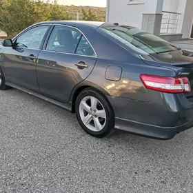 Toyota Camry 2011