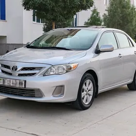 Toyota Corolla 2011