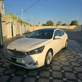 Kia Cadenza 2017