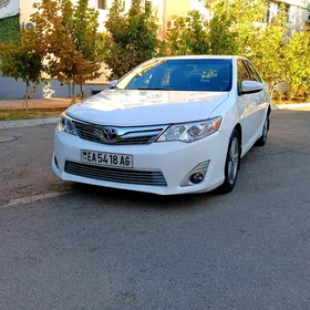 Toyota Camry 2012