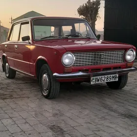 Lada 2104 1986