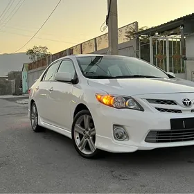 Toyota Corolla 2013