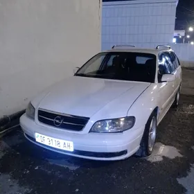 Opel Omega 2002