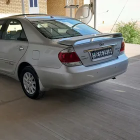 Toyota Camry 2003