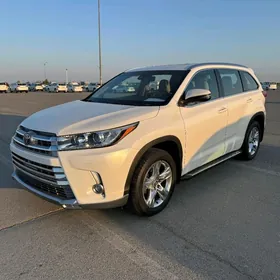 Toyota Highlander 2017