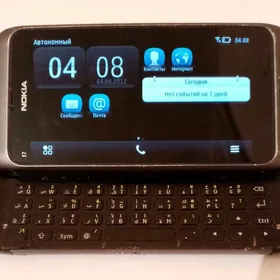 Nokia E7