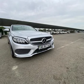 Mercedes-Benz C300 2016