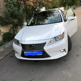 Lexus ES 350 2015