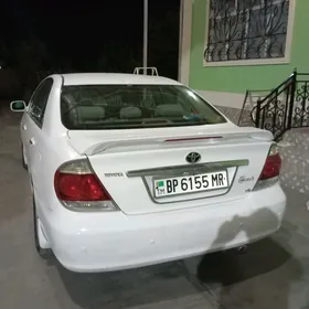 Toyota Camry 2005