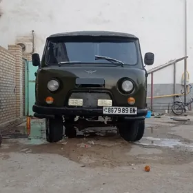 UAZ 469 1998