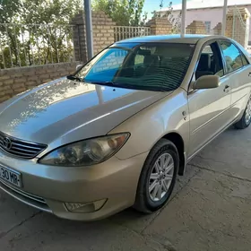 Toyota Camry 2005