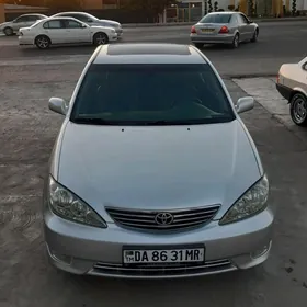 Toyota Camry 2005