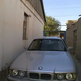 BMW E34 1990