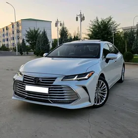 Toyota Avalon 2019