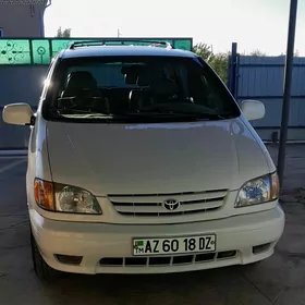 Toyota Sienna 2002