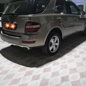 Mercedes-Benz ML350 2009