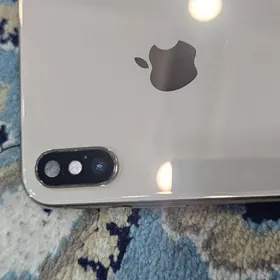 IPHONE XS MAX