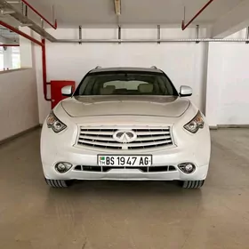 Infiniti FX35 2010