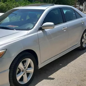 Toyota Camry 2010