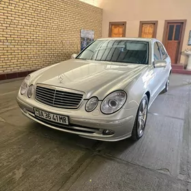 Mercedes-Benz E350 2005