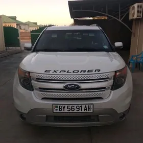 Ford Explorer 2011