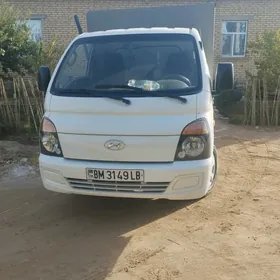 Hyundai H100 2014