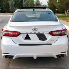 Toyota Camry 2020