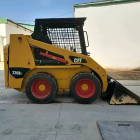 Caterpillar Forklift 2010