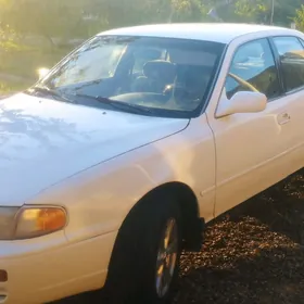 Toyota Camry 1992