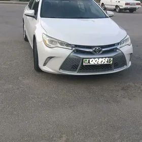 Toyota Camry 2017