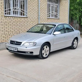 Opel Omega 2003