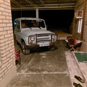 UAZ 469 1999