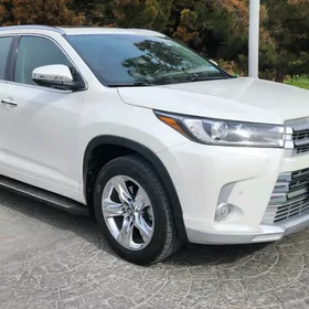 Toyota Highlander 2017