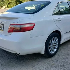 Toyota Camry 2008