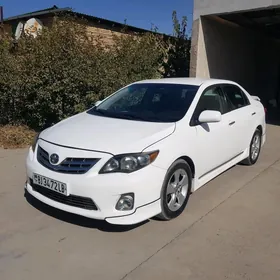 Toyota Corolla 2012