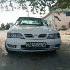 Nissan Primera 1998