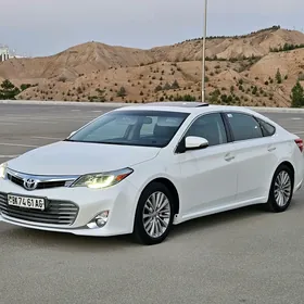 Toyota Avalon 2013