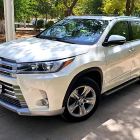 Toyota Highlander 2015