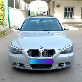 BMW E60 2003