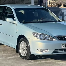 Toyota Camry 2005