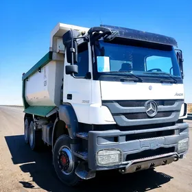 Mercedes-Benz ACTROS 3331 2015