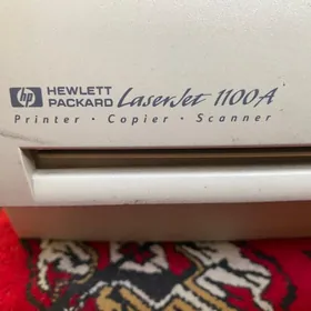 Printer HP 1100