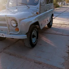 UAZ 452 2002