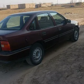 Opel Vectra 1989