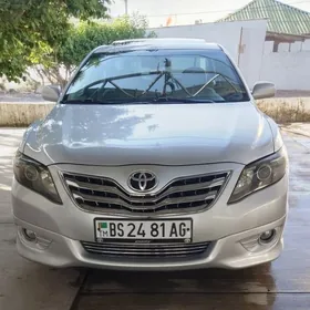 Toyota Camry 2010