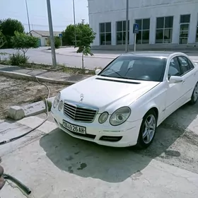 Mercedes-Benz E300 2008