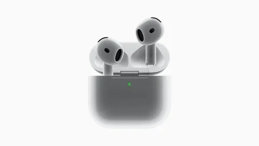 AirPods 4-iň galmagaly basyjylygy AirPods Pro 2-niňkiden iki esse pes bolup çykdy