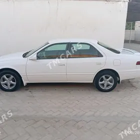 Toyota Camry 1999